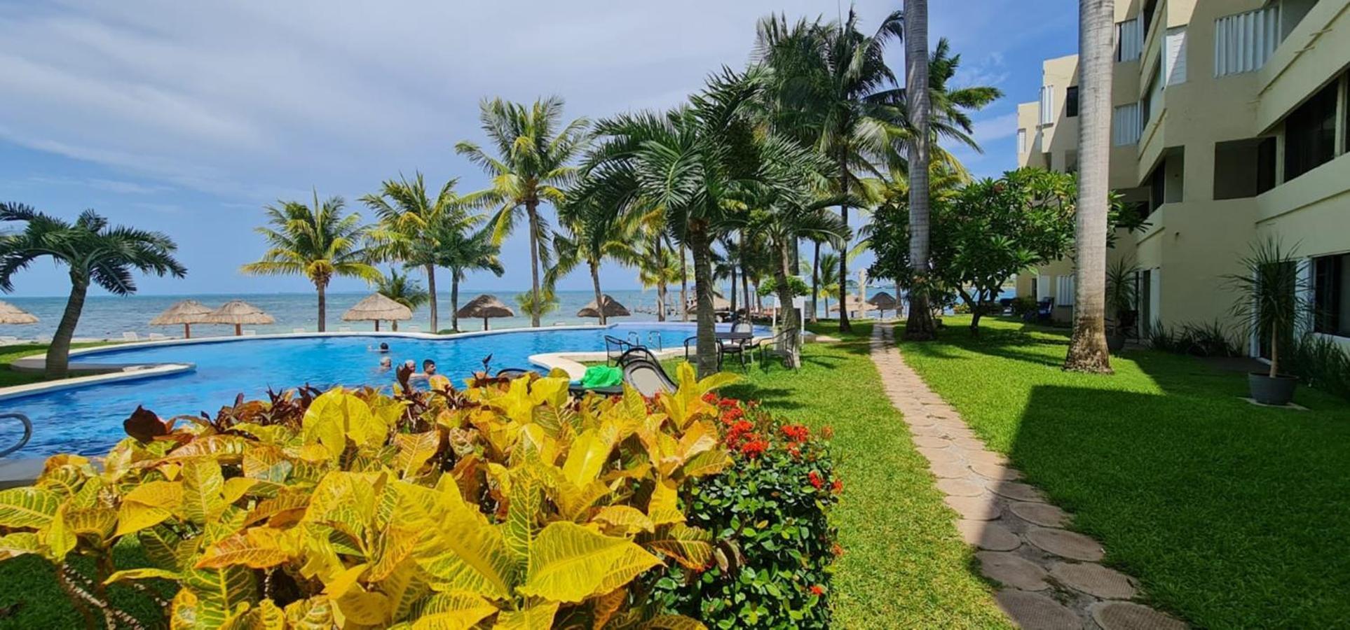 Oceanfront Condo At Unique Location Cancún Extérieur photo